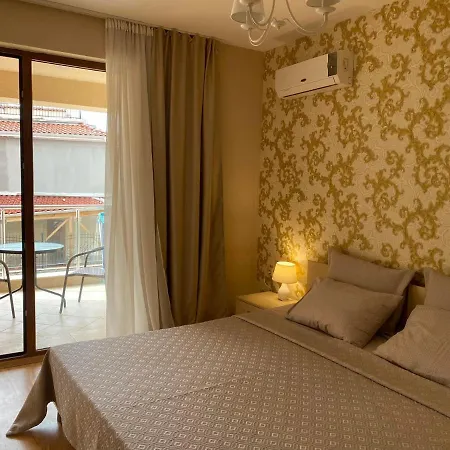 Apartcomplex Onegin 2,free Parking Lägenhet *