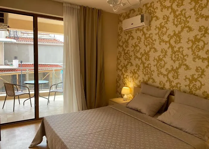 Apartcomplex Onegin 2,free Parking Апартаменты *