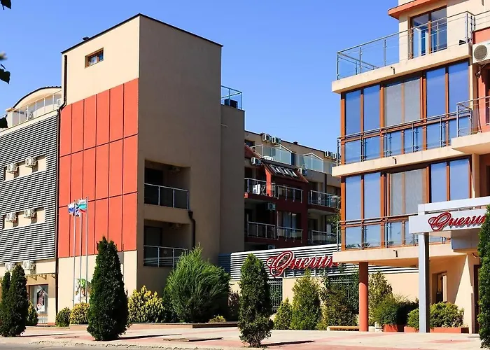 Apartcomplex Onegin 2,free Parking Апартаменты *